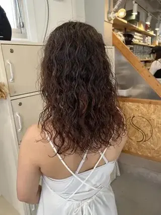 カラー 才門 真菜のヘアスタイル