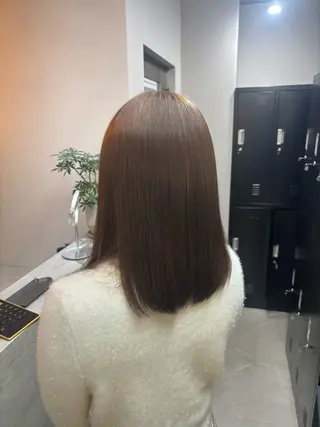 ミディアム カラー 浦川 まどかのヘアスタイル