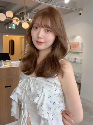 セミロング カラー 藤野 結衣のヘアスタイル