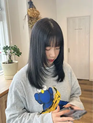 ミディアム 宮本 楓のヘアスタイル