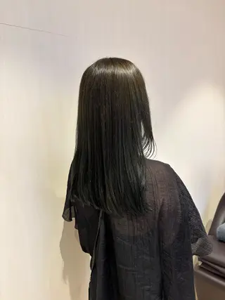 ロング カラー 上川畑 つかさのヘアスタイル