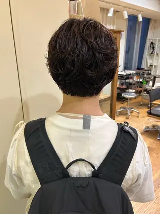 ショート 、 、のヘアスタイル