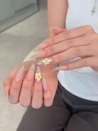 ネイル Eli Eli 新宿のネイルデザイン