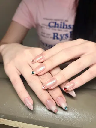 ネイル I pinknail 韓国風·持ち込み専門のネイルデザイン