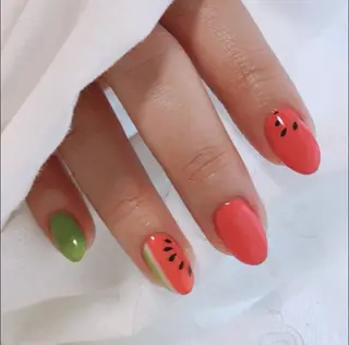 ネイル HandSnail 座間ネイルサロンのネイルデザイン