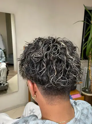 ショート パーマ 三井 大輝のヘアスタイル
