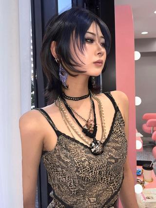 ショート カラー みうる🎀透明感艶髪 🫧レイヤーカットのヘアスタイル
