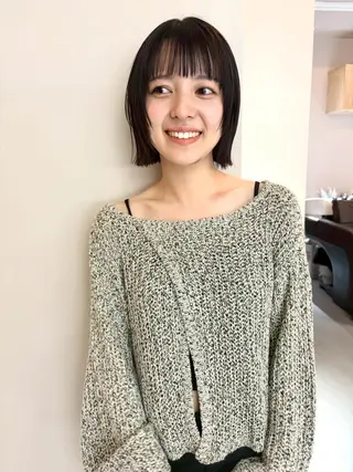 カラー 平尾✨透明感カラー ✨イノセントヘアのヘアスタイル