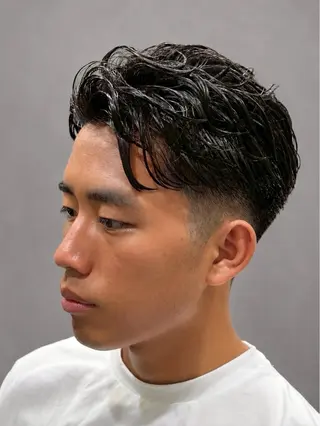 ショート パーマ 高橋 大輔のヘアスタイル