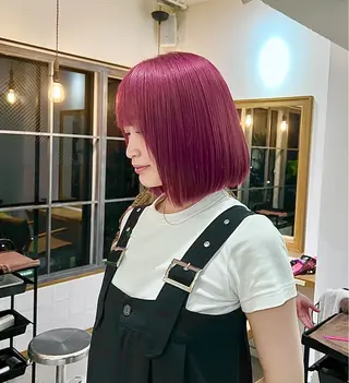 ショート 似合わせレイヤー ＆縮毛矯正のヘアスタイル