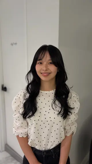 ロング Rin🪷ネイル/ 透明感ヘアカラーのネイルデザイン