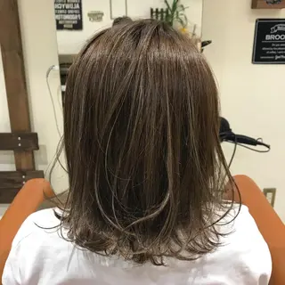 ショート カラー 【透明感、艶髪】西村 有司のヘアスタイル