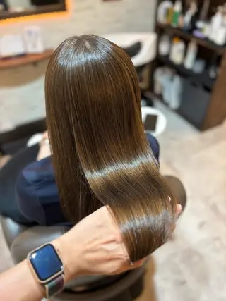 ロング ツヤ髪専門美容師 桑原 和誠のヘアスタイル