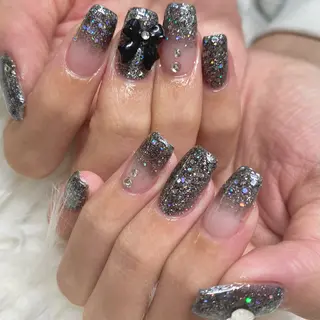 ネイル 🫧RaLa ⭐︎AYAKA🫧のネイルデザイン