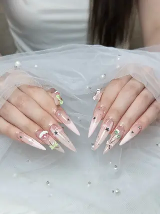 ネイル Julli NailStudioのネイルデザイン