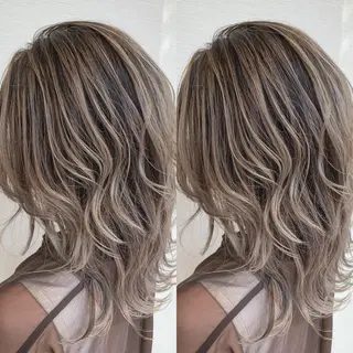 ミディアム カラー ヘアアレンジ 白髪ぼかしハイライト 茗荷谷駅徒歩2分のヘアスタイル