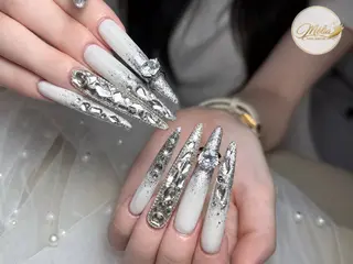 ネイル Melia Nailsのネイルデザイン