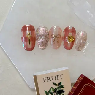 ネイル YÜA NAILのネイルデザイン