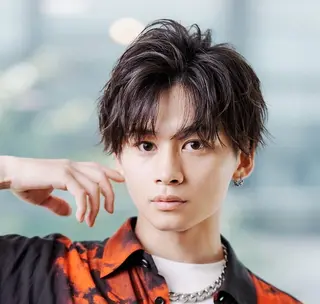 ショート パーマ メンズ 武重 大雅のヘアスタイル
