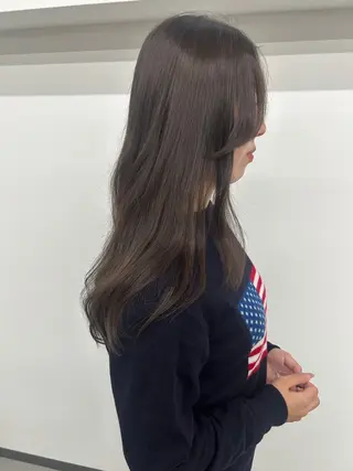ロング カラー 堤 麻衣子のヘアスタイル