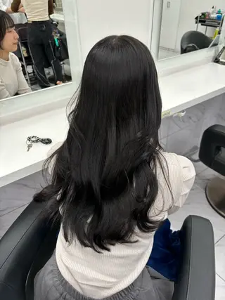 カラー 抜け感レイヤー︴ ニュアンスカラーのヘアスタイル