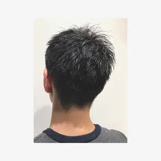 ショート メンズ くるくるパーマ aikoのヘアスタイル