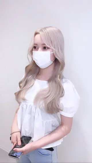 ロング カラー ハイトーン特化サロン 💎MOCA💎のヘアスタイル