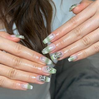 ネイル Noél_ Noaのネイルデザイン