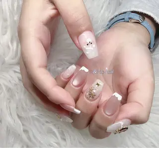 ネイル &ME ネイルサロンのネイルデザイン