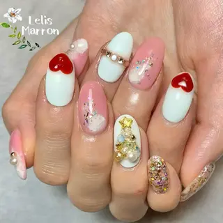 ネイル 岸 侑李のネイルデザイン