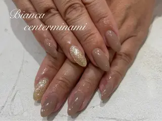 ネイル Bianca KIKUTIHARAのネイルデザイン