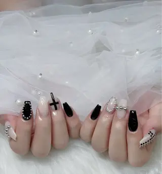 ネイル Mimi Nail_Royalのネイルデザイン