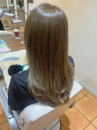 ロング カラー ほそや うらら / モデル募集中🌹のヘアスタイル