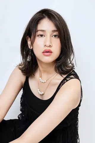 ミディアム Sylph2 Attirer西梅田のマツエク・マツパデザイン