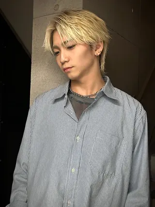 ショート カラー パーマ メンズ 岩城 滉成のヘアスタイル