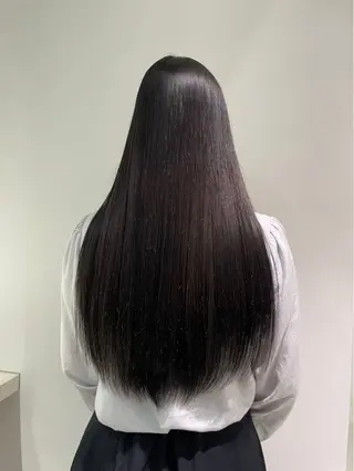 ロング akira iconのヘアスタイル