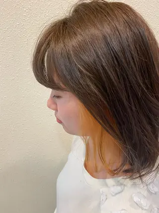 セミロング 中川 茜里のヘアスタイル