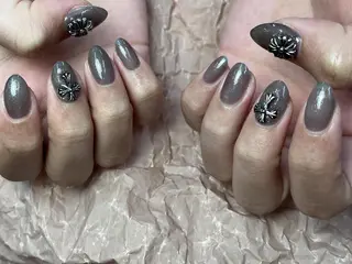 ネイル ToliyDeliy ネイルサロンのネイルデザイン