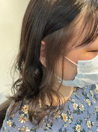 ミディアム カラー m i k u n aのヘアスタイル