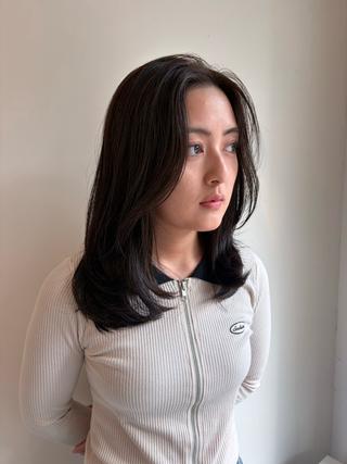 セミロング co-kyu コキュウのヘアスタイル