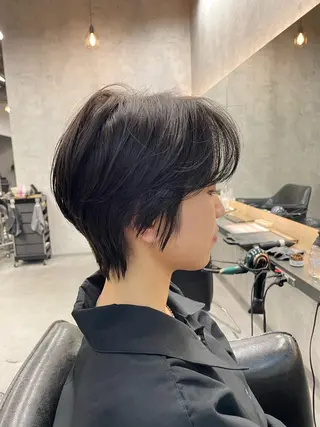 ショート レイヤー× 顔まわり/MIUのヘアスタイル