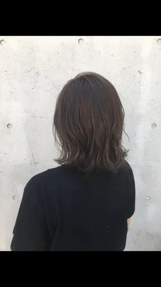 ミディアム カラー 酸性縮毛矯正🧴韓国 レイヤー/髪質改善のヘアスタイル