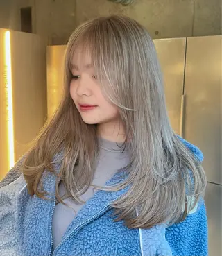 ロング ブリーチ/艶カラー 🌸MIREIのヘアスタイル
