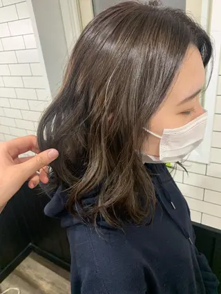ミディアム カラー cana 札幌レイヤースタイルのヘアスタイル