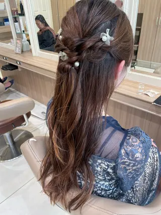 ロング ヘアアレンジ 韓国ヘアメイク🎀/ 縮毛矯正✨山本媛香のヘアスタイル