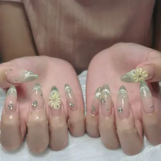 ネイル Mio nail Osakaのネイルデザイン