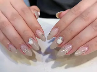 ネイル 鈴木 里奈のネイルデザイン