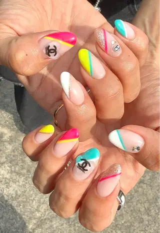 ネイル 🌏AURORA | RiRi🪐のネイルデザイン
