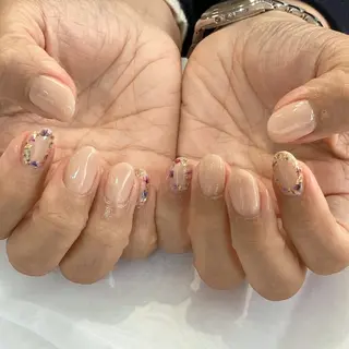 ネイル felicita fumi🩷のネイルデザイン