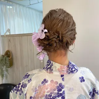 ロング ヘアアレンジ 透明感カラー 🩶🩵🩷AIRIのヘアスタイル